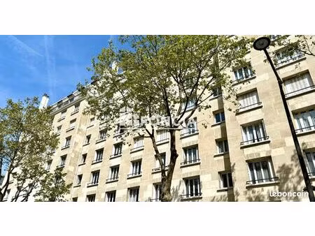 porte didot 2 pieces 48 5m2 a rafraichir au 3eme etage avec ascenseur