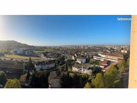 t4 avec vue agréable