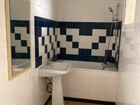 à vendre maison de village à villereal