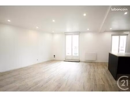 appartement 4 pièces 80 m²