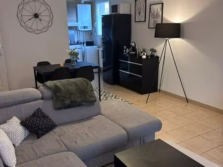 t2 avec terrasse + parking – résidence sécurisée – nancy malzéville