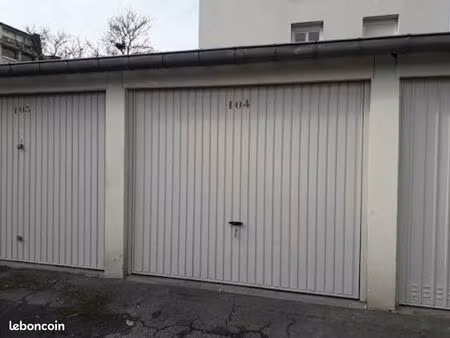 garage