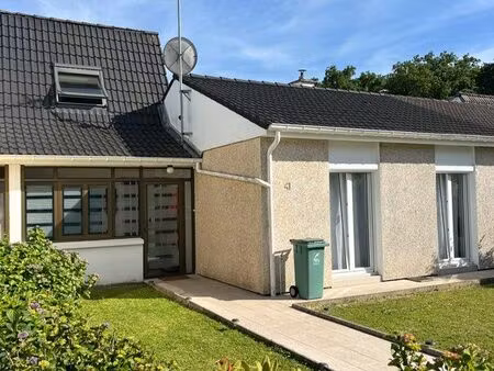 maison 5 pièces   104m2