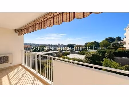 st laurent du var- rascas-3 pièces-terrasse-aperçue mer garage