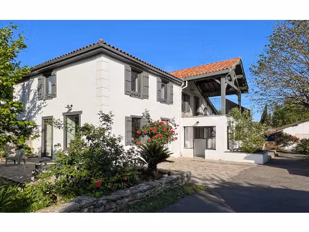 maison bayonne 201.19 m² t-6 à vendre  1 060 000 €