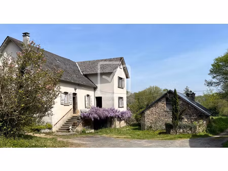 maison de caractère + grange et four à pain- 152m2- 6 chambr