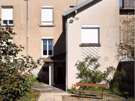 maison de caractère avec dépendance  garage et jardin à foug