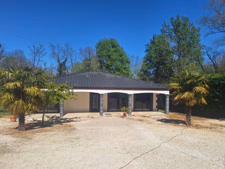 maison de plain-pied en campagne