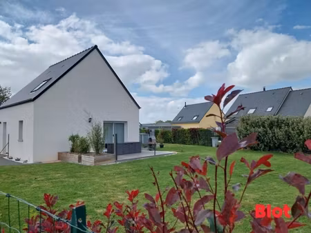 a vendre chez blot vitre en exclusivite - maison récente 3 chambres 8 minutes du centre de