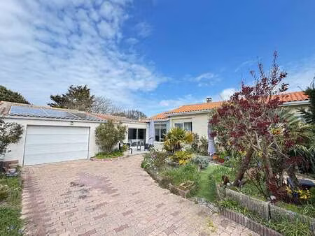 vente maison aux sables-d'olonne (85100) : à vendre / 124m² les sables-d'olonne