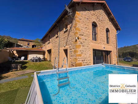 maison letra 6 pièce(s) 138 m2