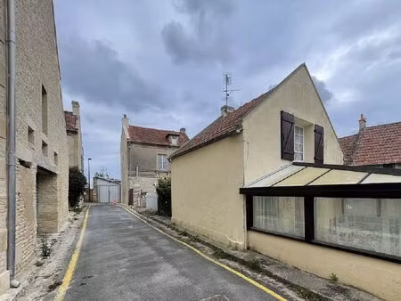 maison de bourg - 49.6m ²