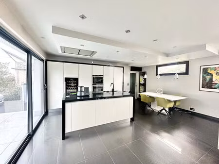 maison de 147.33 m2 - montesson