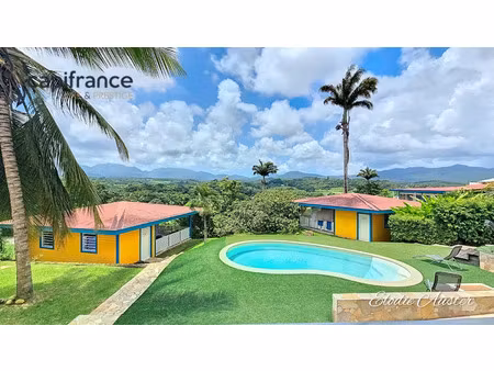 propriété à vendre petit bourg 29 pièce(s) 926m2 2 808 000€