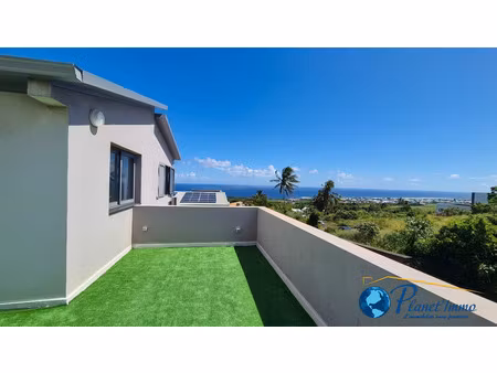 saint-pierre/opportunité d'investissement: villa t5 + t2 ave