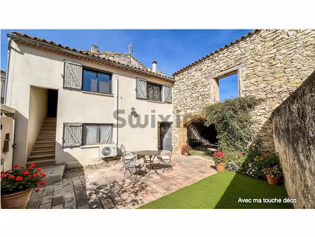 secteur pont du gard charme et potentiel au coeur d'un vill