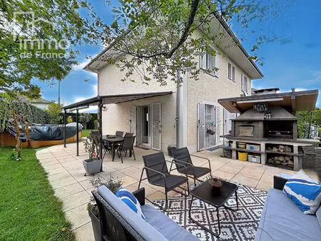 viry maison rénovée 157 m² 4 chambres sous sol proche suisse