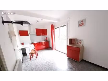 studio à rénover à baud