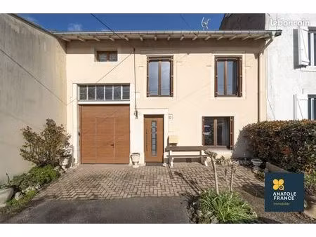 maison 5 pièces 160 m²