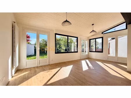 maison 5 pièces de 129.68m²