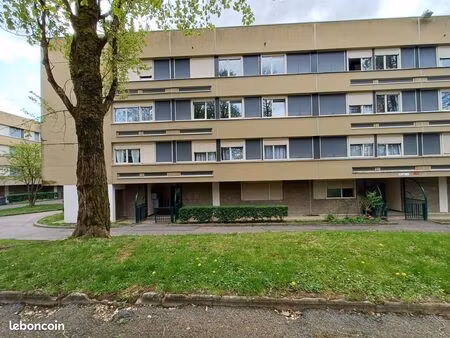 appartement 4 pièces 73 m²