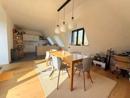 place dumon / val duchesse : penthouse neuf. peb a+