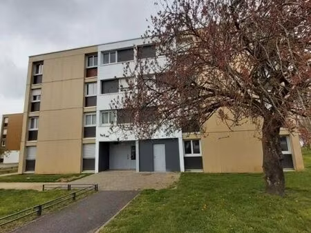 appartement 4 pièces 77 m²