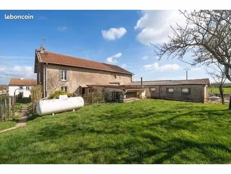 ferme 8 pièces 130 m²