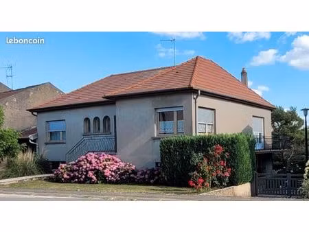 grande maison lumineuse - 3 chambres