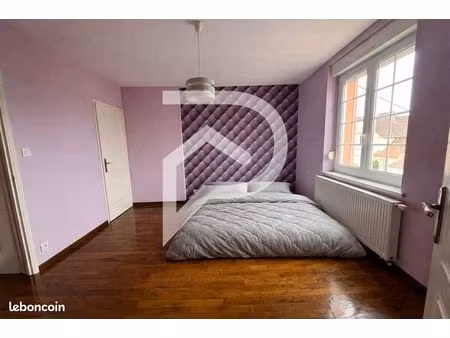 maison 5 pièces 90 m²