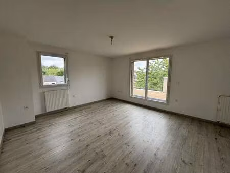 location appartement 3 pièces à sautron (44880) : à louer 3 pièces / 62m² sautron