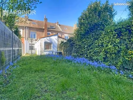 maison 5 pièces 110 m²