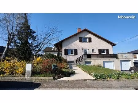 maison avec 6 chambres sur terrain de 5.88 ares