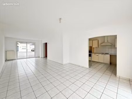 maison 6 pièces 140m²