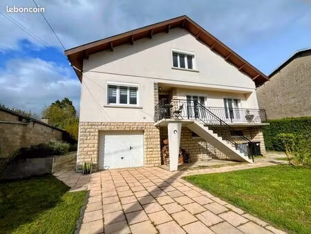 maison rénovée de 120 m2 - lumineuse - 4 chambres - terrain de 900 m2