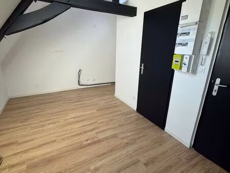 à vendre – appartement t2 à douai – 69 000