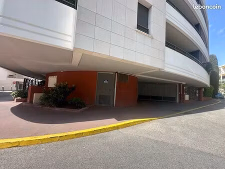 parking en sous-sol - cannes centre-ville