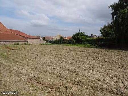 terrain 1 559 m² cambrai