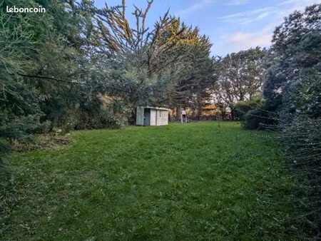 terrain de loisir saint michel chef chef