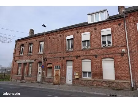 a saisir ensemble immobilier idéal investisseurs à vendre