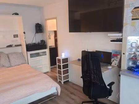 vends studio meublé stella