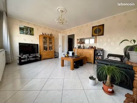 appartement 3 pièces 76 m²