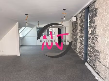 bureaux 111 m² angers