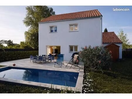 maison 1 pièce 103 m²