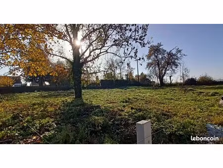 terrain à construire 1168m2  secteur calme