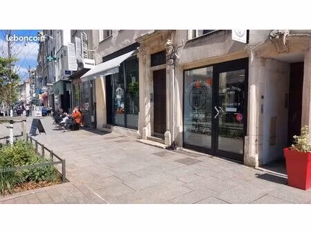 local commercial hyper centre nancy 78m2