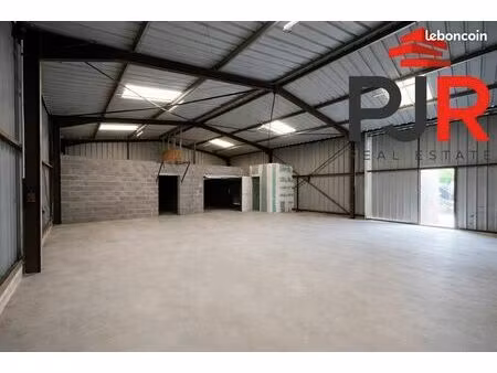 local 195 m² seichamps