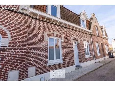 maison 3 pièces 80 m²