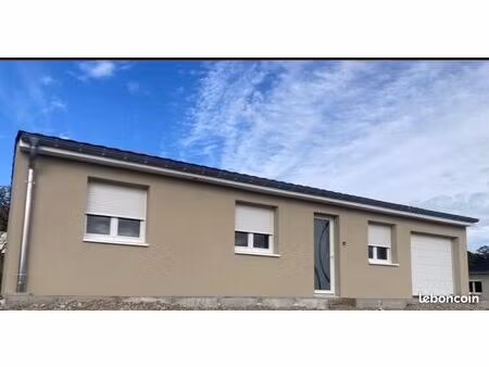 maison récente de plein pied