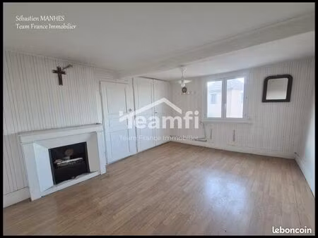 immeuble 112 m² thiers